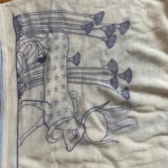 Autumn Cashmere Multicolor Graphic Crew Neck Sweater - Picture 10 of 12